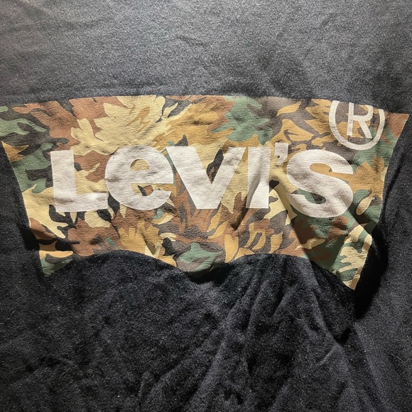 Levis T-shirt - Picture 3 of 3